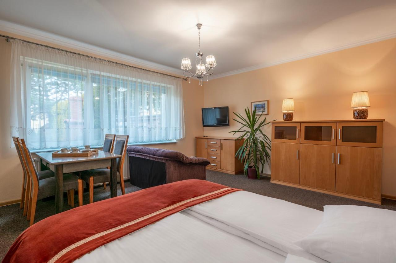 Hotel Dom Atalia Wynajem Pokoi Leba Exteriér fotografie