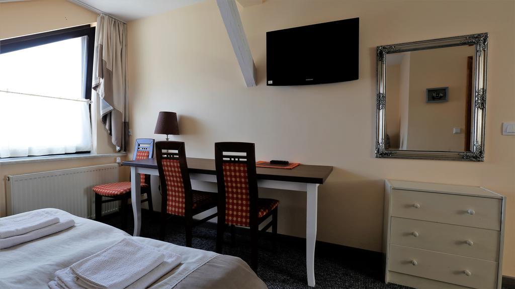 Hotel Dom Atalia Wynajem Pokoi Leba Exteriér fotografie